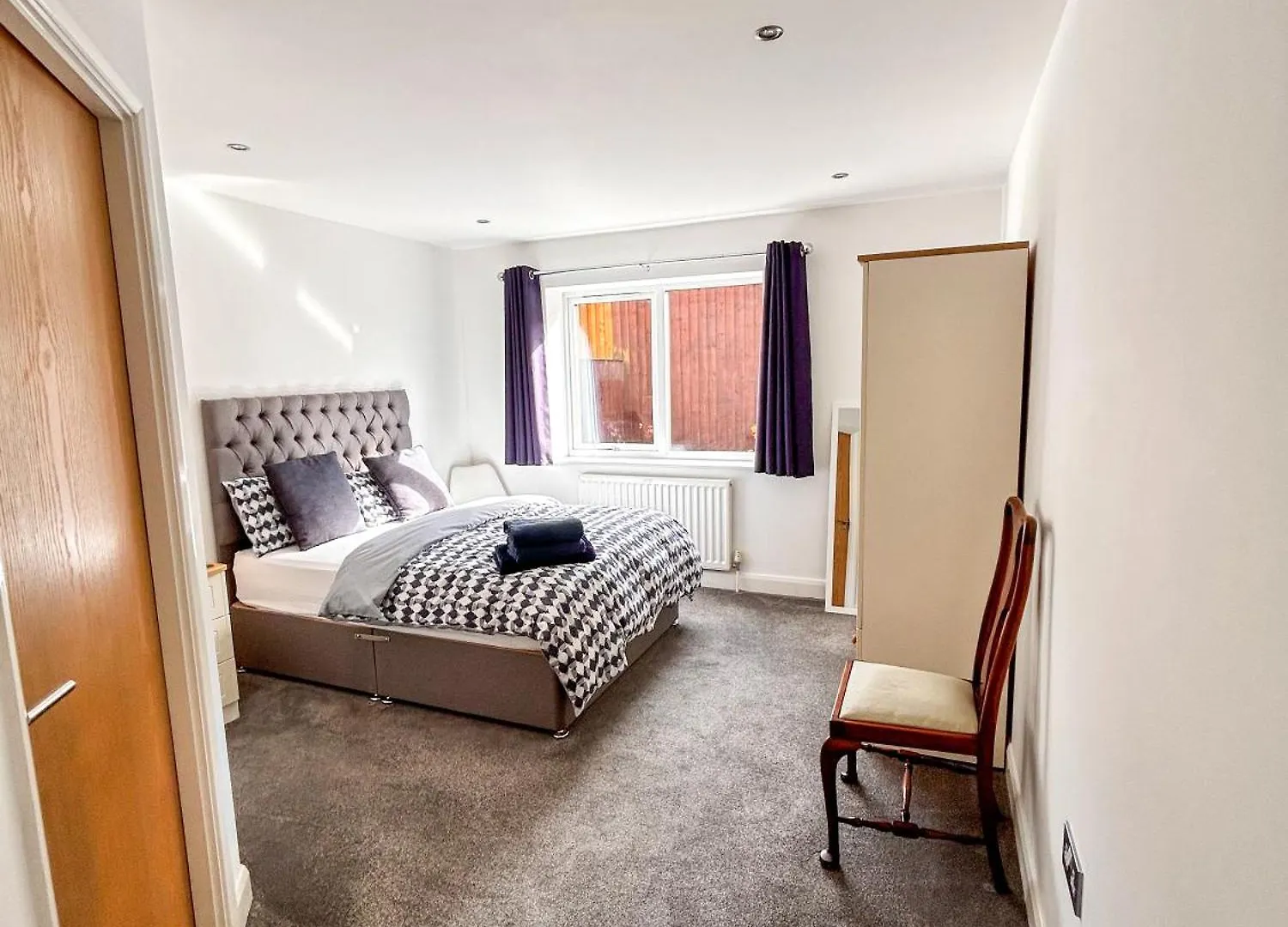 6 Serviced Apartments At St Josephs Court, Cleethorpes By Visit Cleethorpes